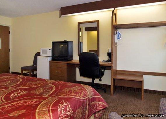 Sleep Inn Мак-Доноу Номер фото